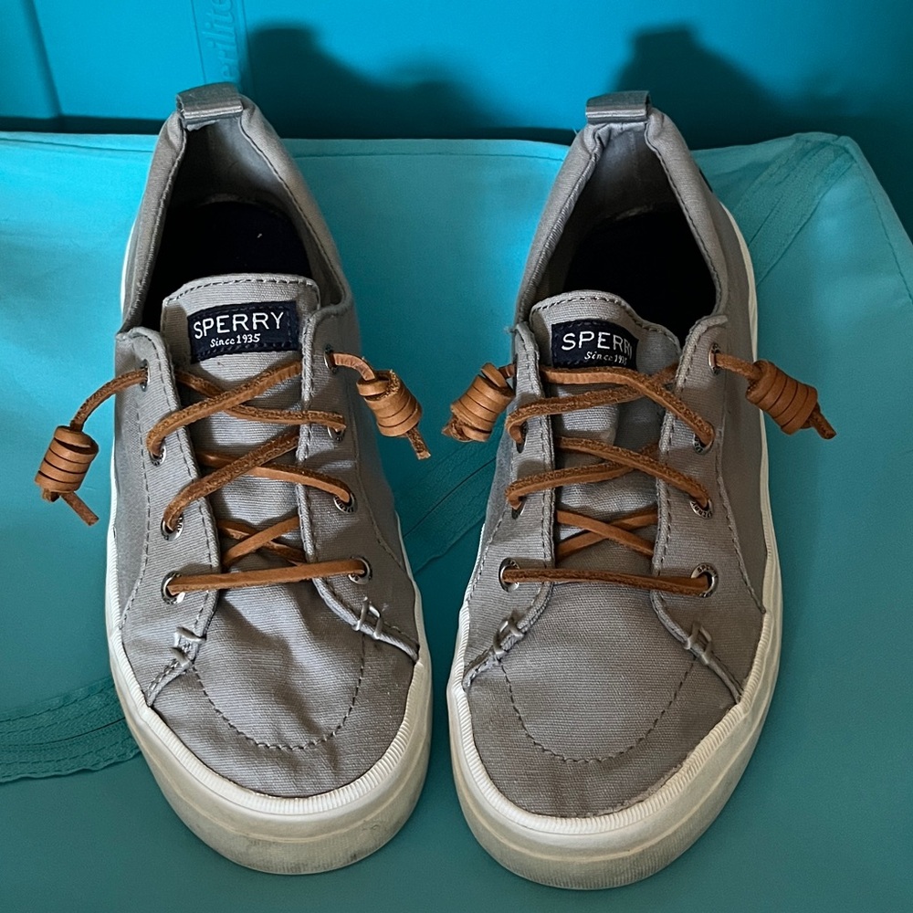 Sperry Women’s Sneakers size 6.5